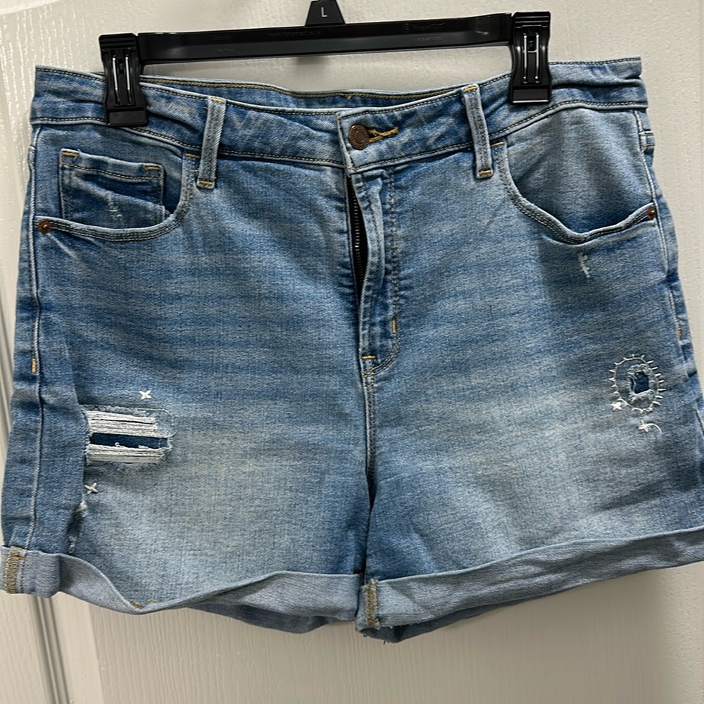 Old Navy High Ruse Distressed Denim Shorts